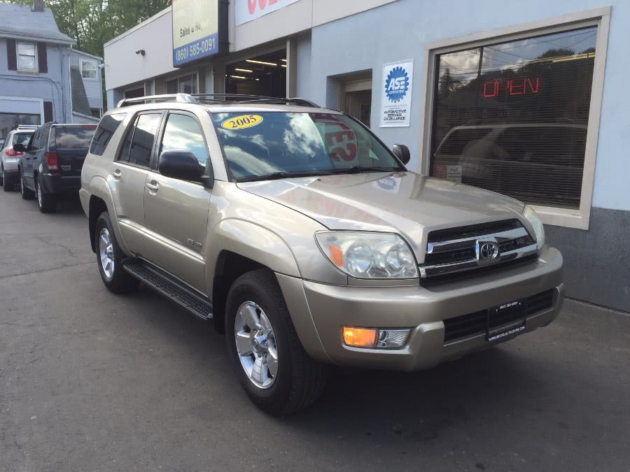 2005 Toyota 4Runner 4dr SR5 V8 Auto 4WD, available for sale in Bristol, Connecticut | Bristol Auto Center LLC. Bristol, Connecticut