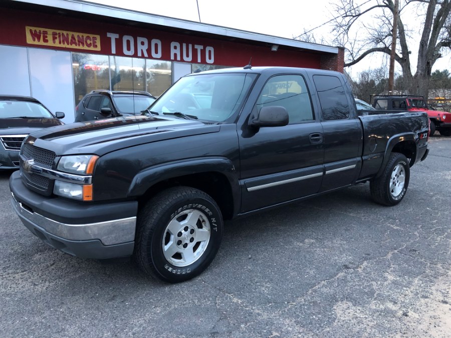 2005 Chevrolet Silverado 1500 4WD, available for sale in East Windsor, Connecticut | Toro Auto. East Windsor, Connecticut