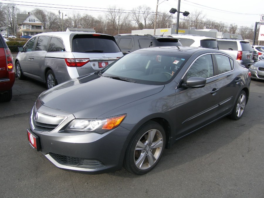 2014 Acura ILX 4dr Sdn 2.0L, available for sale in Stratford, Connecticut | Wiz Leasing Inc. Stratford, Connecticut