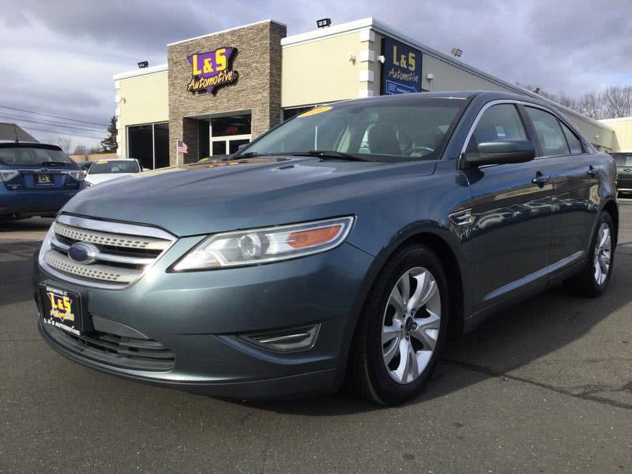 2010 Ford Taurus 4dr Sdn SEL AWD, available for sale in Plantsville, Connecticut | L&S Automotive LLC. Plantsville, Connecticut