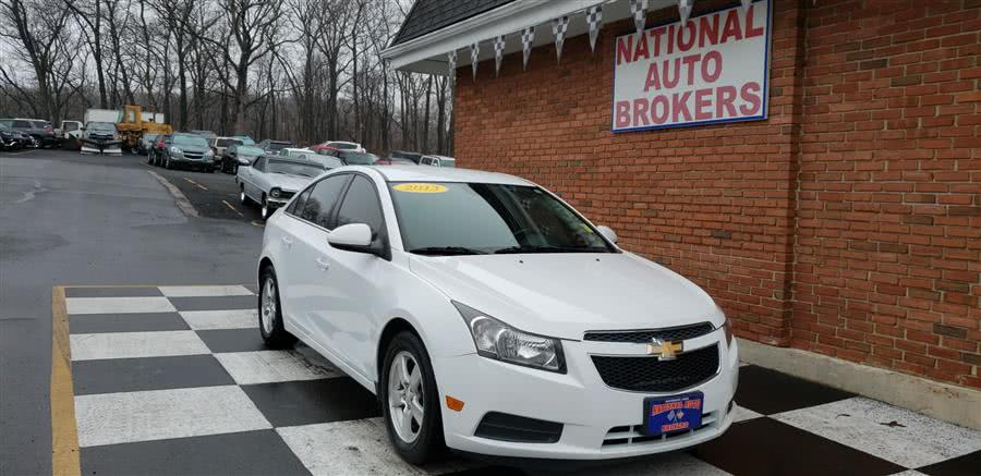 2013 Chevrolet Cruze 4dr Sdn Auto LT, available for sale in Waterbury, Connecticut | National Auto Brokers, Inc.. Waterbury, Connecticut