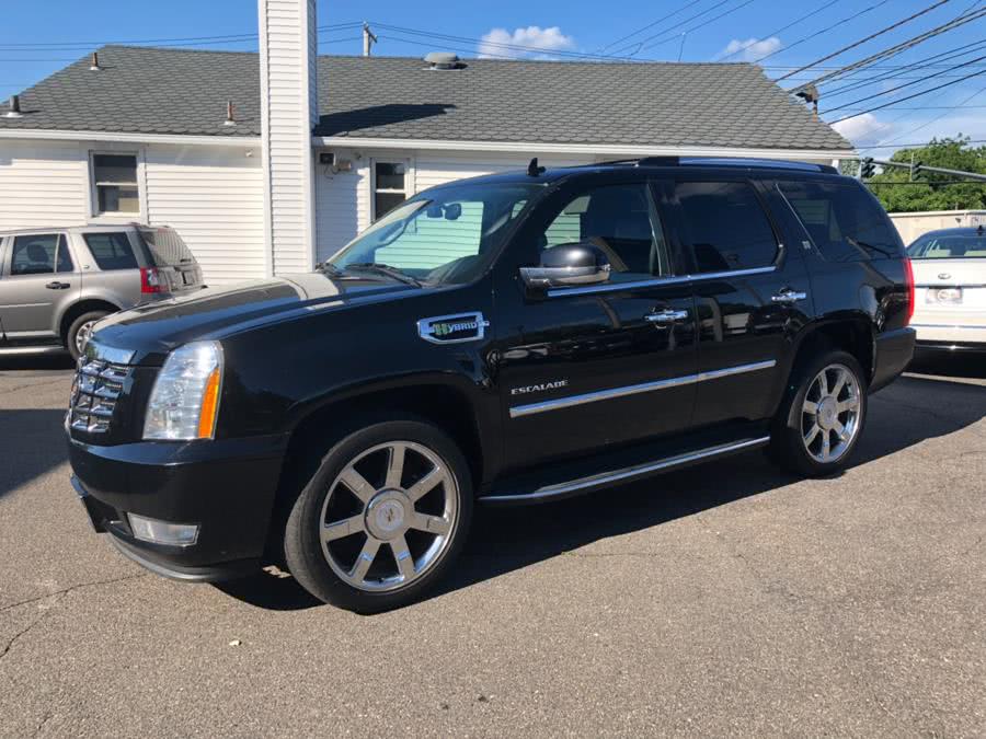 2011 Cadillac Escalade Hybrid 4WD 4dr, available for sale in Milford, Connecticut | Chip's Auto Sales Inc. Milford, Connecticut