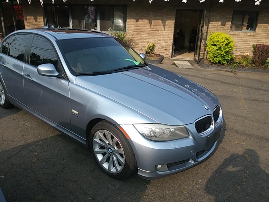 2011 BMW 3 Series 328i xDrive Sedan SULEV's photo