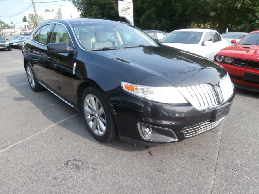 2011 Lincoln MKS 4dr Sdn 3.7L AWD, available for sale in Waterbury, Connecticut | Jim Juliani Motors. Waterbury, Connecticut