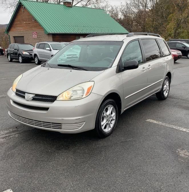 2004 Toyota Sienna 5dr LE AWD, available for sale in Yonkers, New York | Westchester NY Motors Corp. Yonkers, New York