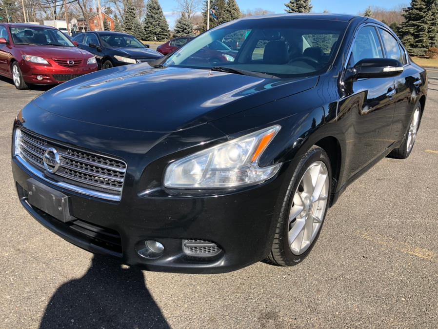 2010 Nissan Maxima 4dr Sdn V6 CVT 3.5 SV, available for sale in East Windsor, Connecticut | A1 Auto Sale LLC. East Windsor, Connecticut