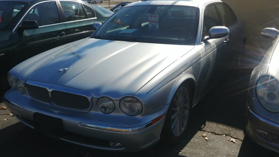 2006 Jaguar XJ 4dr Sdn XJ8 LWB, available for sale in East Hartford , Connecticut | Classic Motor Cars. East Hartford , Connecticut