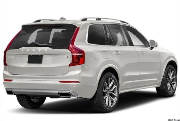 2020 Volvo XC90 T5 Momentum AWD's photo