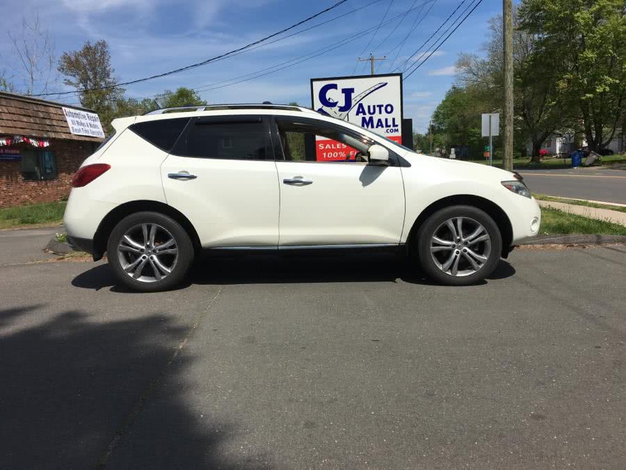 2009 Nissan Murano AWD 4dr LE, available for sale in Bristol, Connecticut | CJ Auto Mall. Bristol, Connecticut