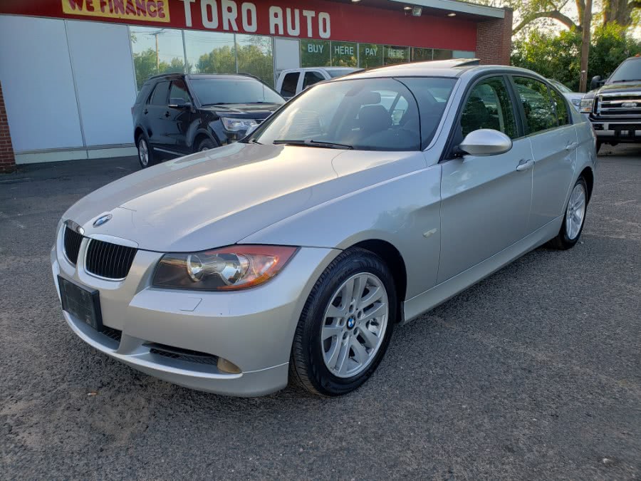 2007 BMW 3 Series 4dr Sdn 328i RWD 6 Speed Manual, available for sale in East Windsor, Connecticut | Toro Auto. East Windsor, Connecticut