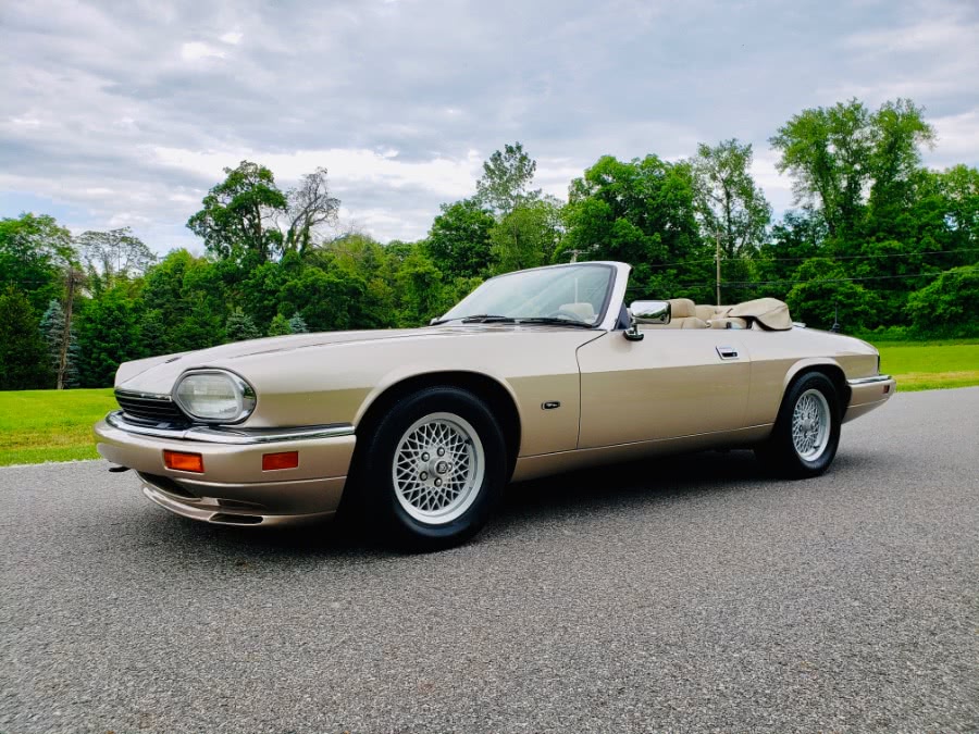 1994 Jaguar XJS 2dr Convertible 4.0L, available for sale in North Salem, New York | Meccanic Shop North Inc. North Salem, New York