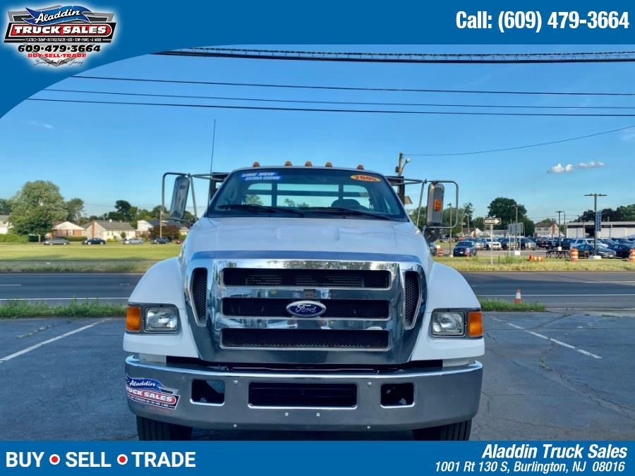 2005 Ford F-750's photo