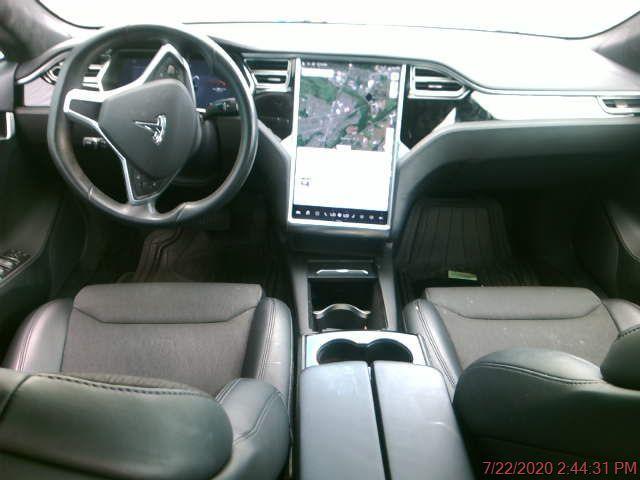 2017 Tesla Model S 75D - Photo 2