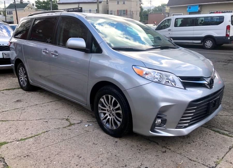 2020 Toyota Sienna XLE Premium FWD 8-Passenger (Natl), available for sale in Paterson, New Jersey | MFG Prestige Auto Group. Paterson, New Jersey