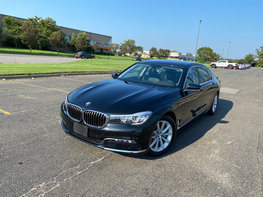 2018 BMW 7 Series 740i xDrive's photo