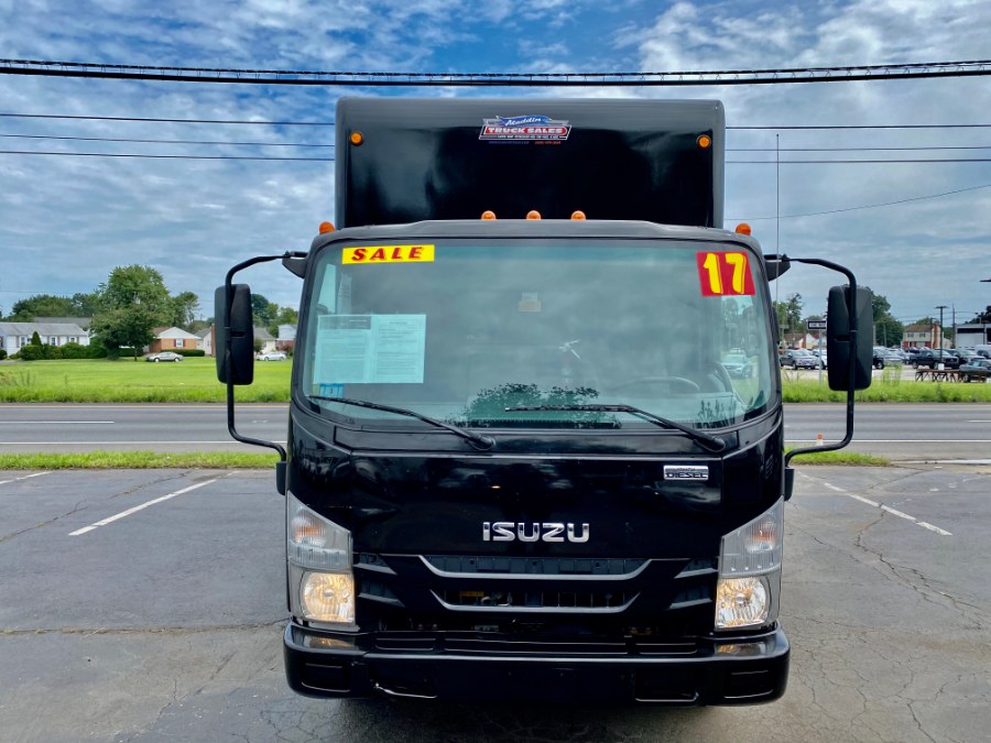 2017 Isuzu NPR-HD's photo