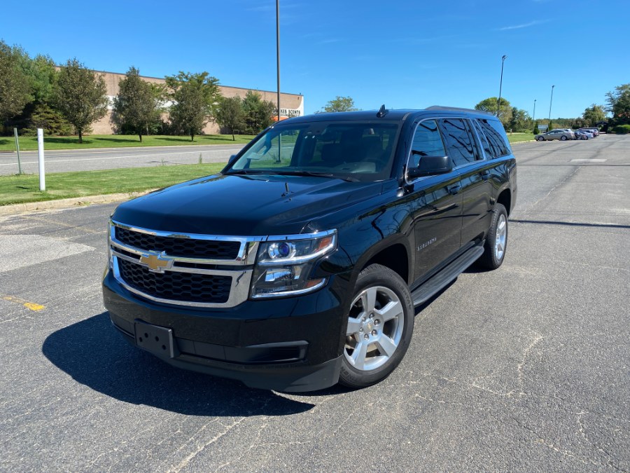 2017 Chevrolet Suburban 4WD 1500 LT's photo