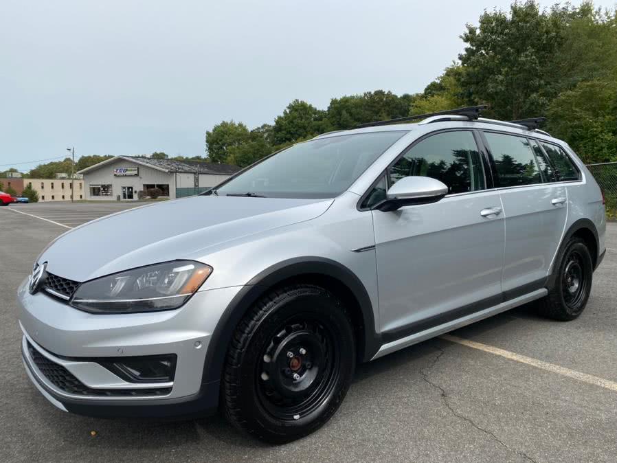 2017 Volkswagen Golf Alltrack 1.8T SEL DSG, available for sale in Berlin, Connecticut | Tru Auto Mall. Berlin, Connecticut