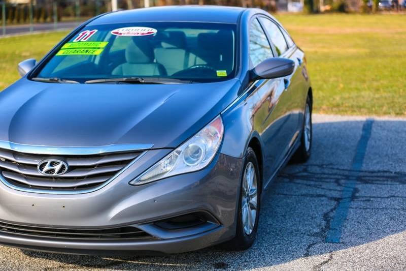 2011 Hyundai Sonata GLS I4 A/T PZEV's photo