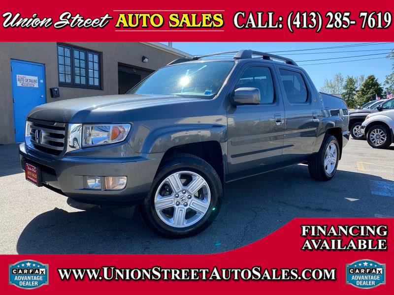 2013 Honda Ridgeline 4WD Crew Cab RTL w/Navi, available for sale in West Springfield, Massachusetts | Union Street Auto Sales. West Springfield, Massachusetts