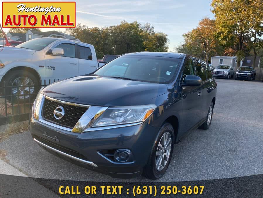 2013 Nissan Pathfinder 4WD 4dr SV, available for sale in Huntington Station, New York | Huntington Auto Mall. Huntington Station, New York