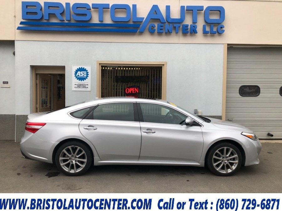 2014 Toyota Avalon 4dr Sdn XLE (Natl), available for sale in Bristol, Connecticut | Bristol Auto Center LLC. Bristol, Connecticut