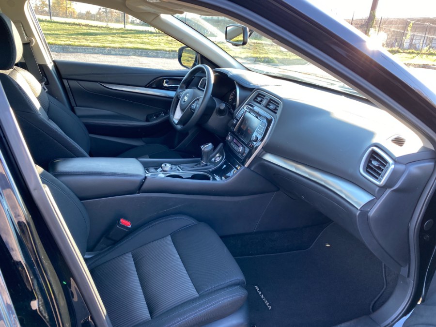 2019 Nissan Maxima S - Photo 13