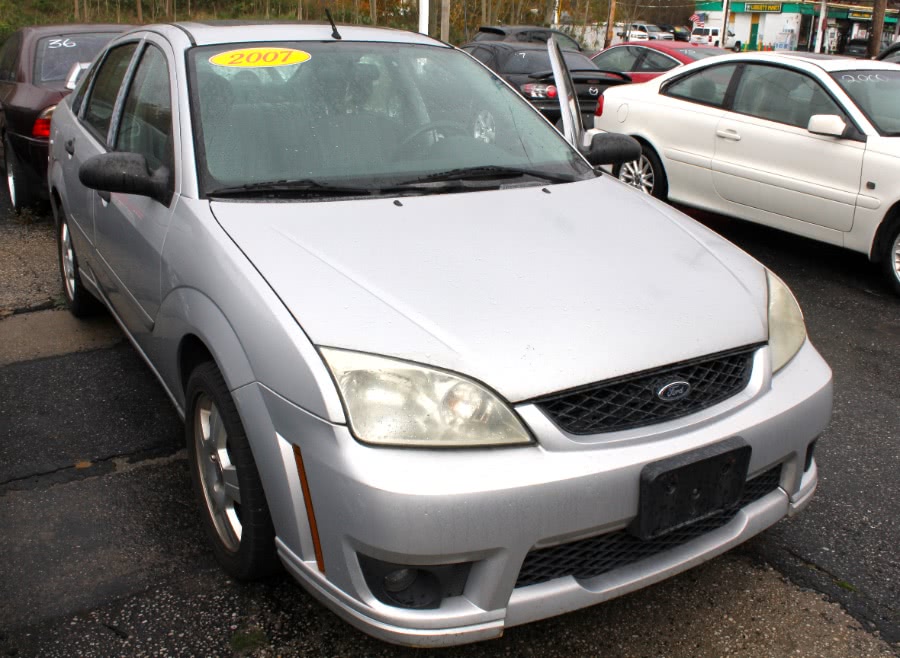 2007 Ford Focus 4dr Sdn SE, available for sale in West Babylon, New York | Boss Auto Sales. West Babylon, New York