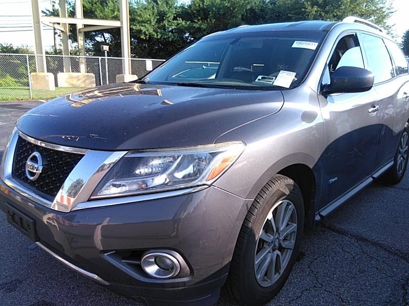 2014 Nissan Pathfinder Hybrid SV 4WD Hybrid's photo