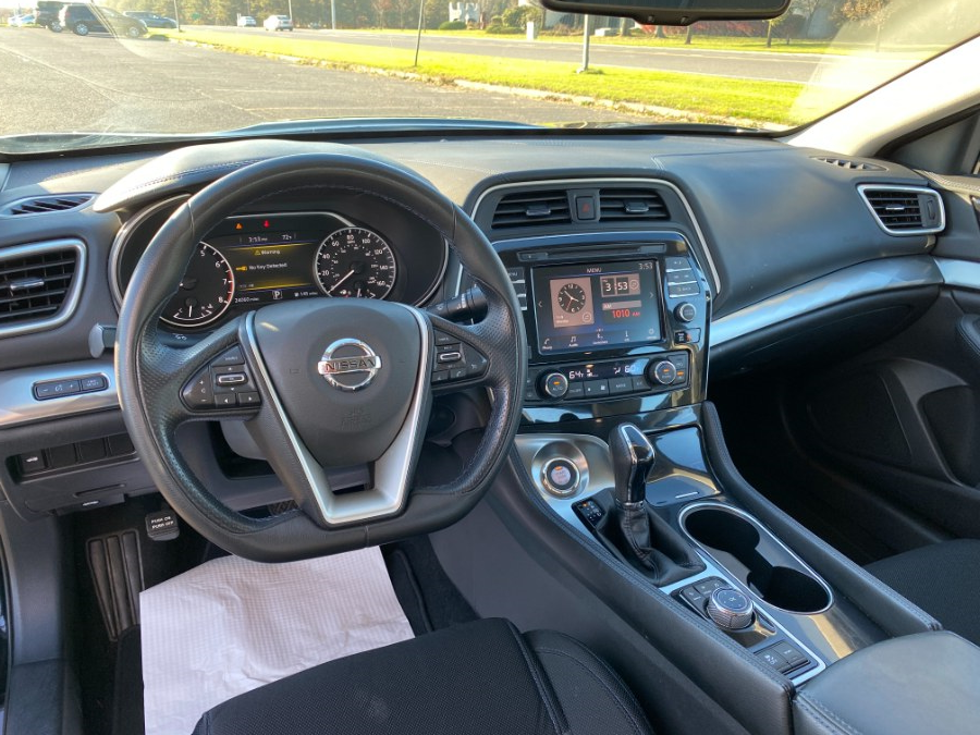 2019 Nissan Maxima S - Photo 10