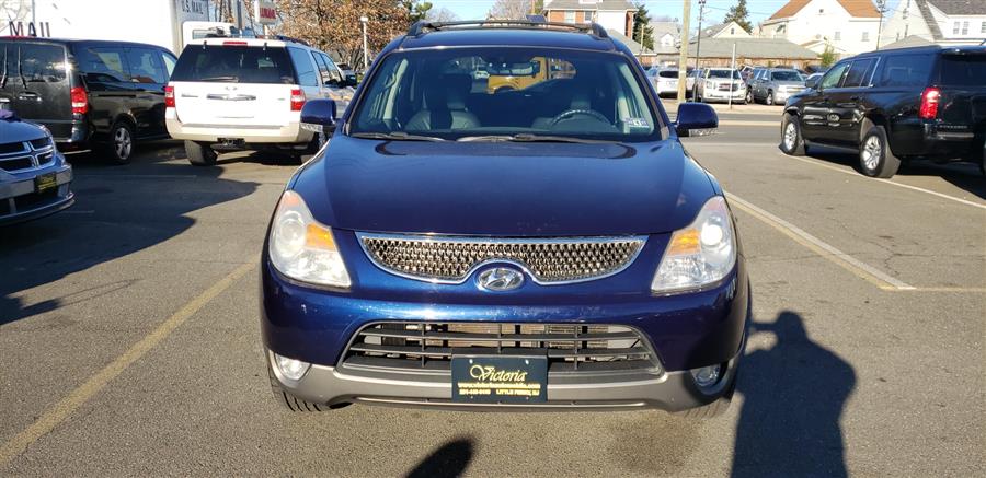 2009 Hyundai Veracruz AWD 4dr Limited, available for sale in Little Ferry, New Jersey | Victoria Preowned Autos Inc. Little Ferry, New Jersey