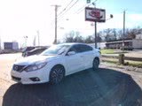 2017 Nissan Altima 2.5 SV Sedan, available for sale in Hamden, Connecticut | 5M Motor Corp. Hamden, Connecticut