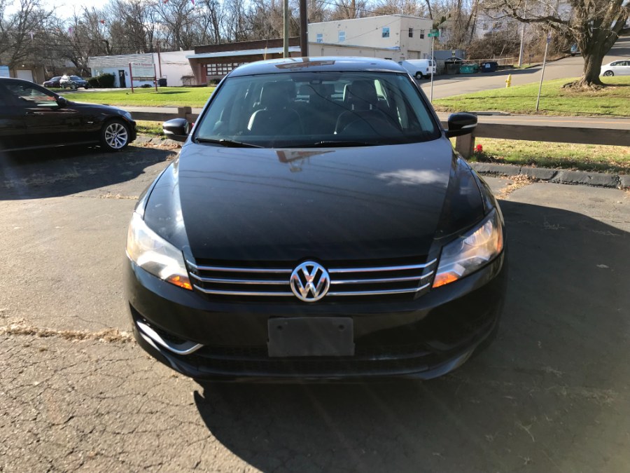 2014 Volkswagen Passat 1.8T S DSG PZEV's photo