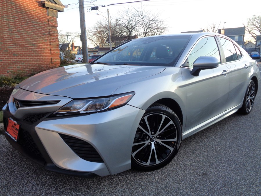 2018 Toyota Camry SE Auto (Natl), available for sale in Valley Stream, New York | NY Auto Traders. Valley Stream, New York