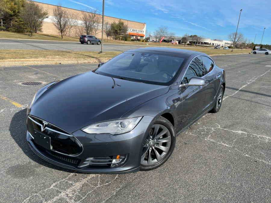 2016 Tesla Model S 90D's photo
