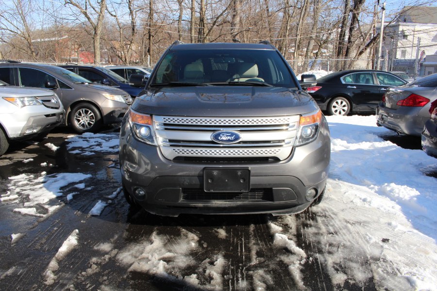 2013 Ford Explorer 4WD XLT 4WD 4dr XLT, available for sale in Paterson, New Jersey | Xcell Motors LLC. Paterson, New Jersey