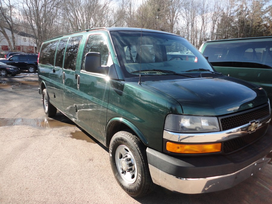 2014 Chevrolet Express Passenger RWD 3500 155" LT w/1LT, available for sale in Berlin, Connecticut | International Motorcars llc. Berlin, Connecticut