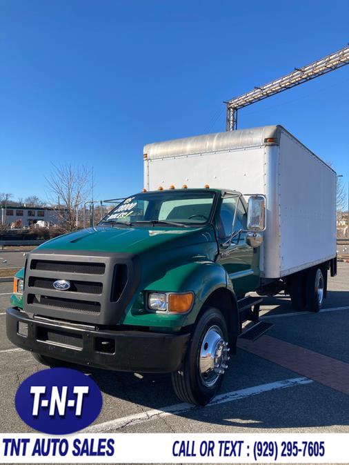 2005 Ford Super Duty F-750 Straight Frame Reg Cab XL, available for sale in Bronx, New York | TNT Auto Sales USA inc. Bronx, New York