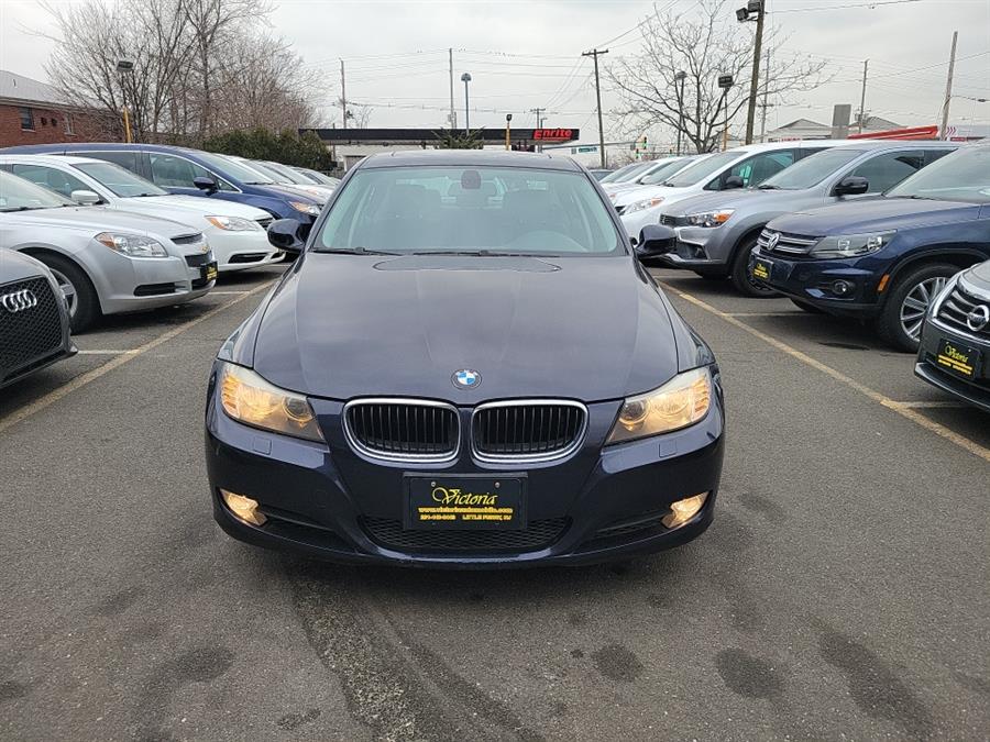 2009 BMW 3 Series 4dr Sdn 328i xDrive AWD SULEV, available for sale in Little Ferry, New Jersey | Victoria Preowned Autos Inc. Little Ferry, New Jersey