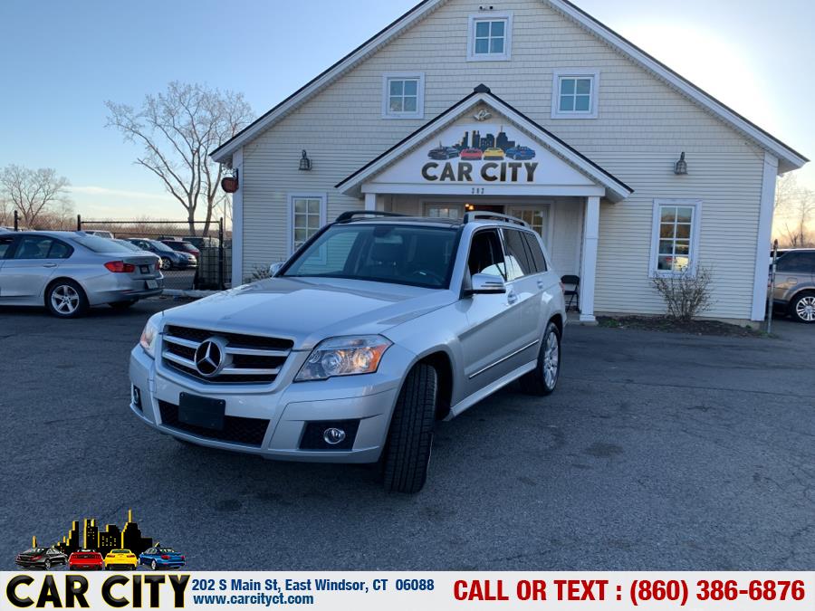 2012 Mercedes-Benz GLK-Class 4MATIC 4dr GLK350, available for sale in East Windsor, Connecticut | Car City LLC. East Windsor, Connecticut