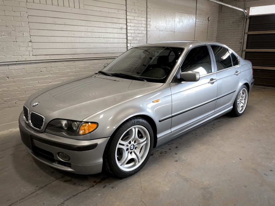 2004 BMW 3 Series SPORT 330i 4dr Sdn RWD, available for sale in Indian Trail, North Carolina | Guchon Imports LLC. Indian Trail, North Carolina