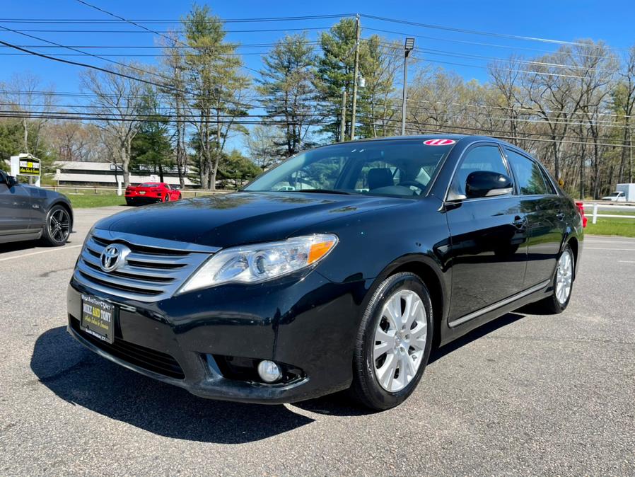 2011 Toyota Avalon 4dr Sdn Limited, available for sale in South Windsor, Connecticut | Mike And Tony Auto Sales, Inc. South Windsor, Connecticut