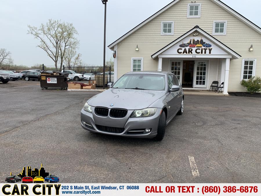 2009 BMW 3 Series 4dr Sdn 335i xDrive AWD, available for sale in East Windsor, Connecticut | Car City LLC. East Windsor, Connecticut