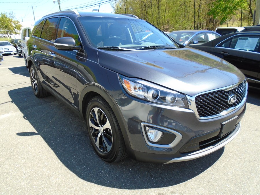2016 Kia Sorento AWD 4dr 3.3L EX, available for sale in Waterbury, Connecticut | Jim Juliani Motors. Waterbury, Connecticut