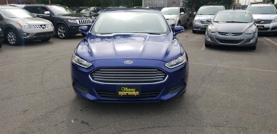 2013 Ford Fusion 4dr Sdn SE FWD, available for sale in Little Ferry, New Jersey | Victoria Preowned Autos Inc. Little Ferry, New Jersey