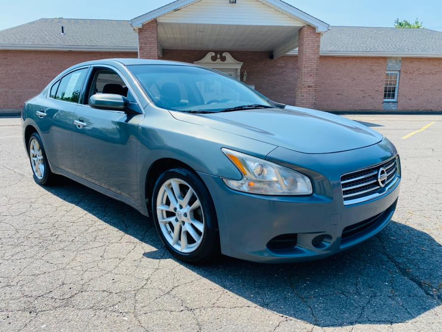 2011 Nissan Maxima 4dr Sdn V6 CVT 3.5 SV w/Premium Pkg, available for sale in New Britain, Connecticut | Supreme Automotive. New Britain, Connecticut