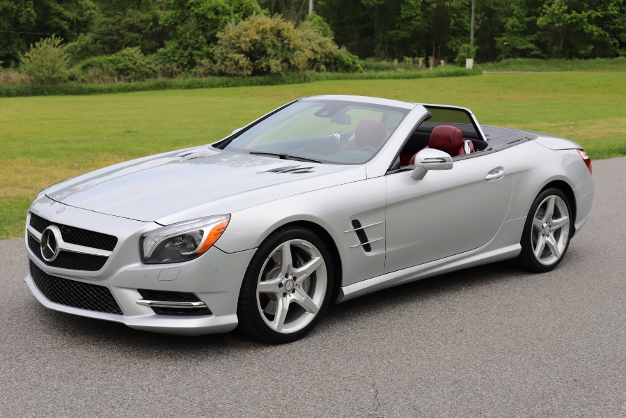 2013 Mercedes-Benz SL-Class 2dr Roadster SL550, available for sale in North Salem, New York | Meccanic Shop North Inc. North Salem, New York
