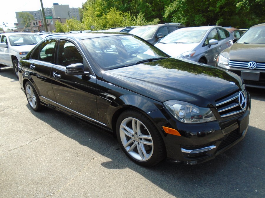 2014 Mercedes-Benz C-Class C 300 AWD 3.5L V6, available for sale in Waterbury, Connecticut | Jim Juliani Motors. Waterbury, Connecticut