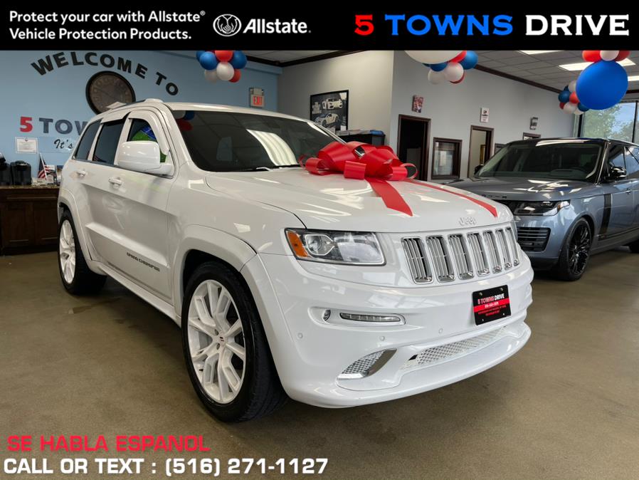 2014 Jeep Grand Cherokee 4WD 4dr Laredo Altitude, available for sale in Inwood, New York | 5 Towns Drive. Inwood, New York