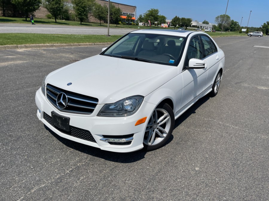2014 Mercedes-Benz C-Class C300 Sport 4MATIC's photo